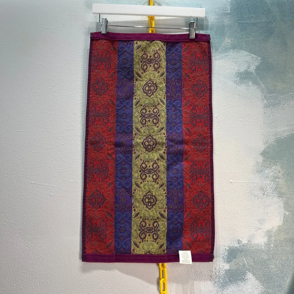 World Market Kitchen Hand Towel Boho‎ Medallion Damask 16x28